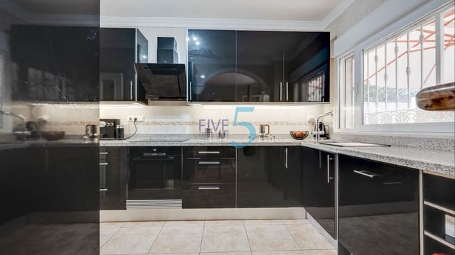 4 sypialnia Willa na sprzedaż w Pinar de Campoverde, Pilar de la Horadada z basenem garażem - 540 000 € (Ref: 10043427)