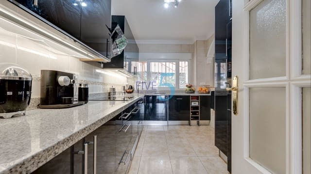 4 sypialnia Willa na sprzedaż w Pinar de Campoverde, Pilar de la Horadada z basenem garażem - 540 000 € (Ref: 10043427)