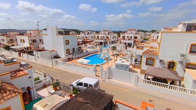 3 sovrum Hus till salu i Vistabella, Orihuela med pool - 189 999 € (Ref: 10044140)