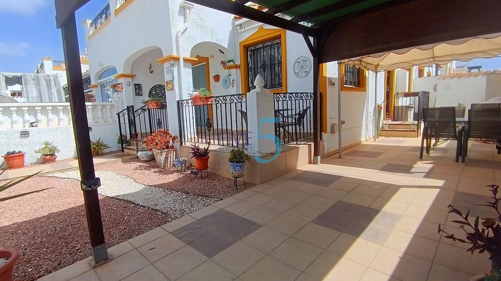 3 sovrum Hus till salu i Vistabella med pool - 189 999 € (Ref: 10044140)