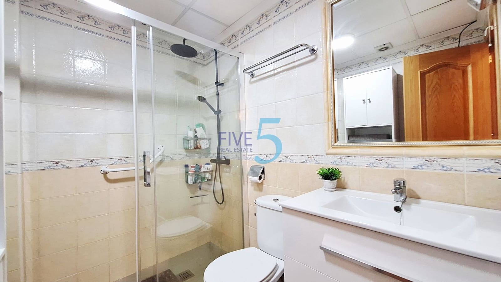 3 slaapkamer Appartement te koop in Guardamar del Segura met zwembad garage - € 235.000 (Ref: 10045605)