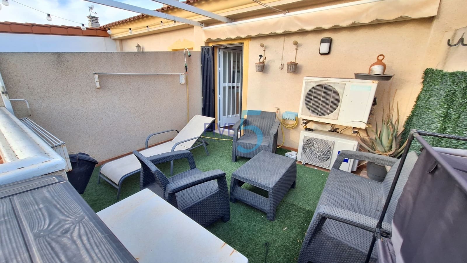 3 slaapkamer Appartement te koop in Guardamar del Segura met zwembad garage - € 235.000 (Ref: 10045605)