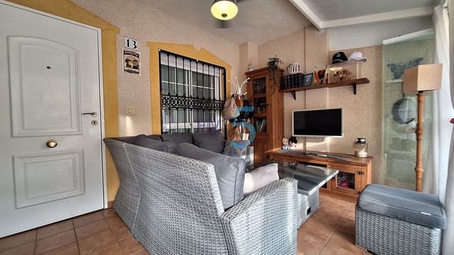 3 slaapkamer Appartement te koop in Guardamar del Segura met zwembad garage - € 235.000 (Ref: 10045605)