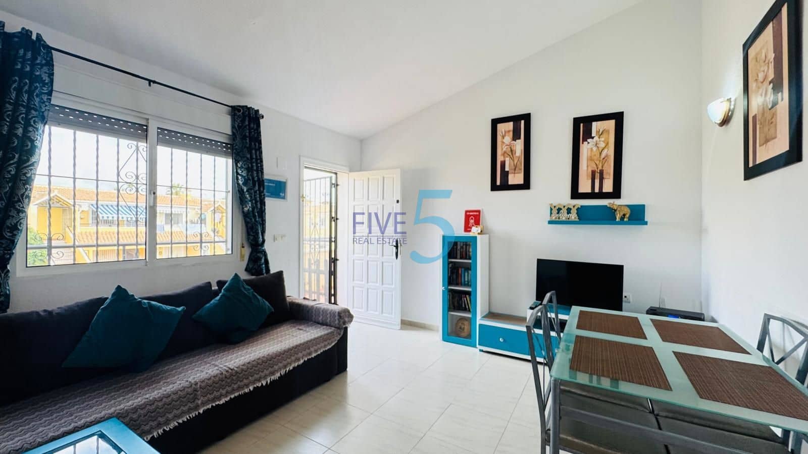 2 bedroom Apartment for sale in Villamartin with pool - € 139,000 (Ref: 10045606)