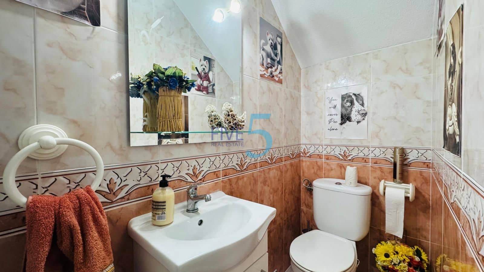 2 bedroom Townhouse for sale in Villamartin with pool garage - € 225,000 (Ref: 10046087)