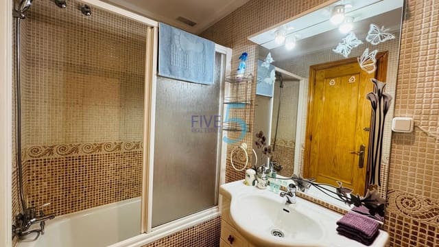 2 quarto Apartamento para venda em Torrevieja com piscina garagem - 137 000 € (Ref: 10046089)
