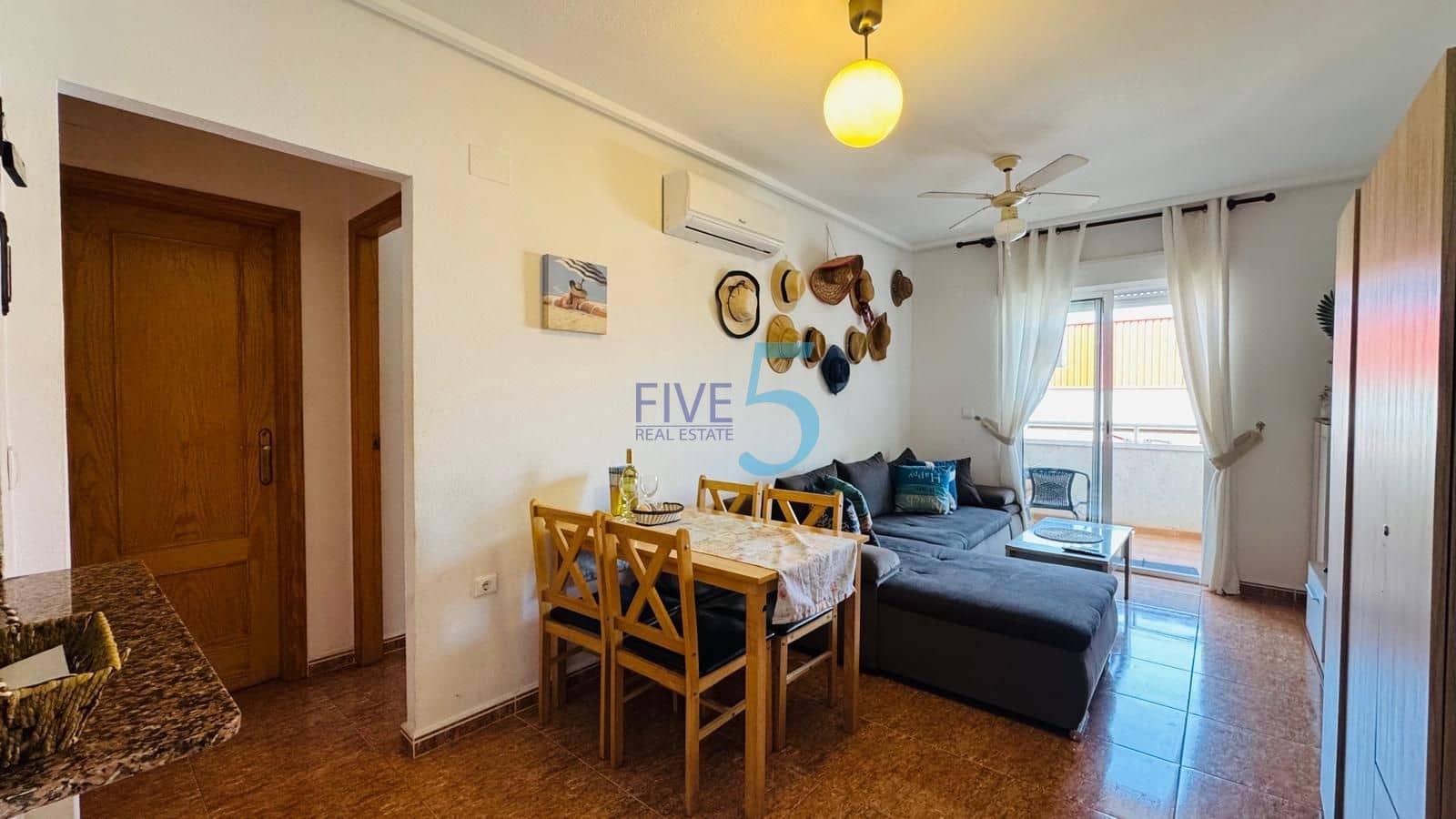 2 quarto Apartamento para venda em Torrevieja com piscina garagem - 137 000 € (Ref: 10046089)