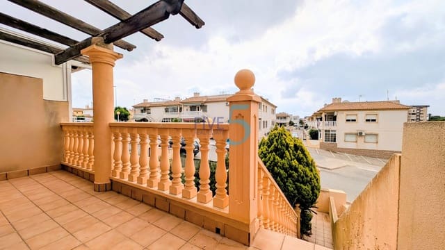 2 quarto Casa em Banda para venda em La Zenia, Orihuela com piscina garagem - 205 000 € (Ref: 10048387)