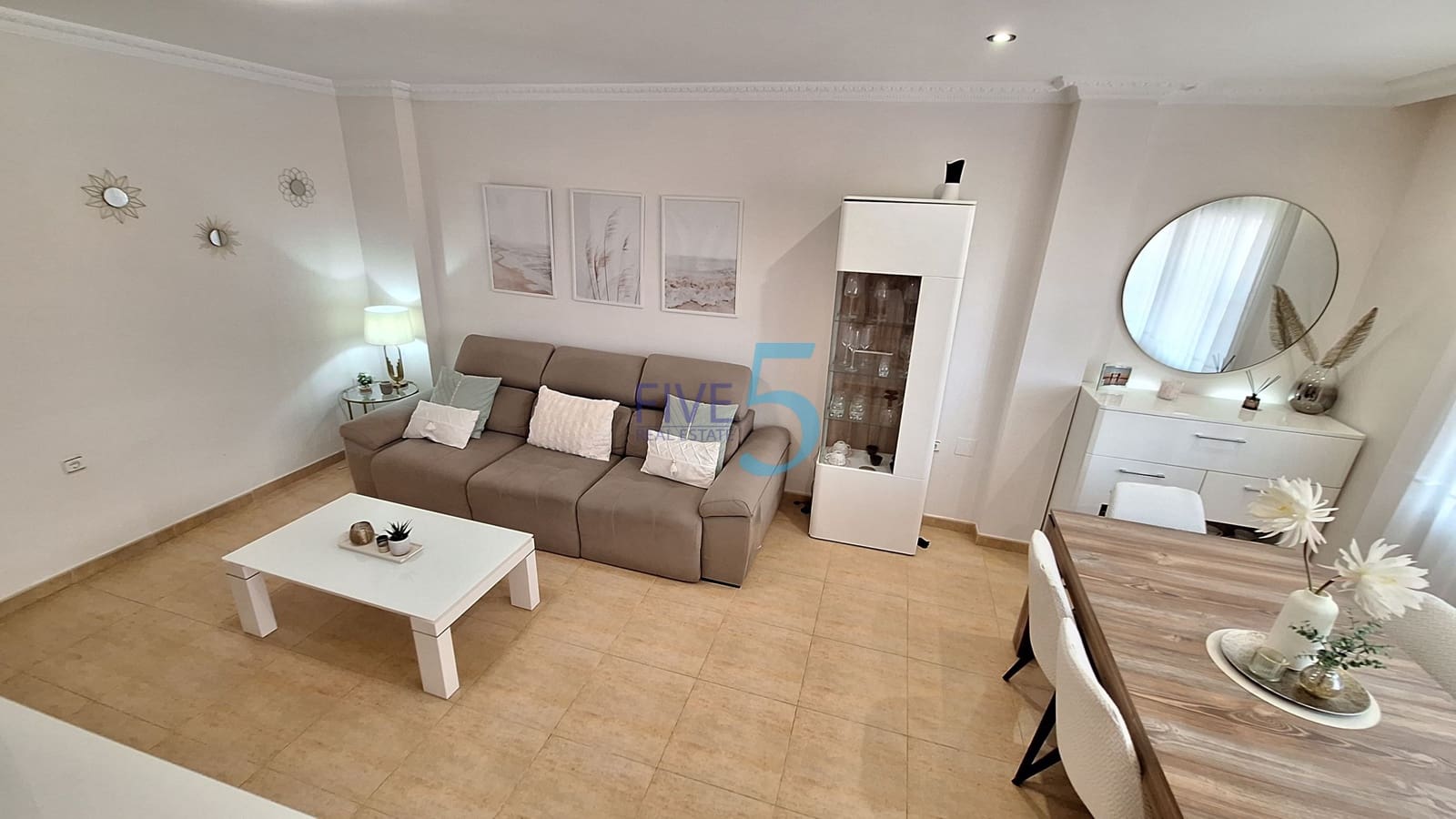 4 sypialnia Willa na sprzedaż w Los Altos z basenem garażem - 310 000 € (Ref: 10048388)