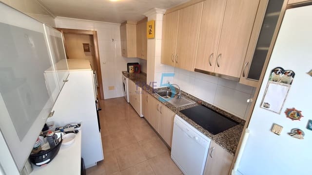 3 bedroom Apartment for sale in Pilar de la Horadada with garage - € 240,000 (Ref: 10048469)