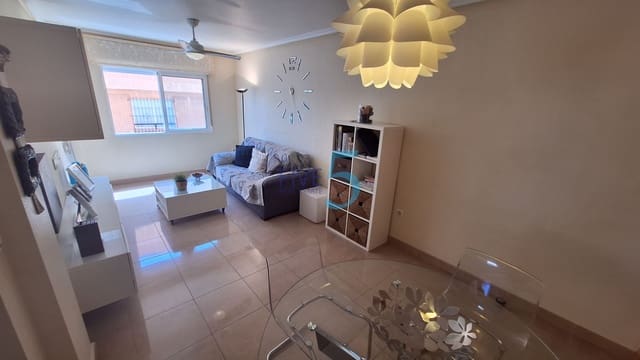 3 bedroom Apartment for sale in Pilar de la Horadada with garage - € 240,000 (Ref: 10048469)