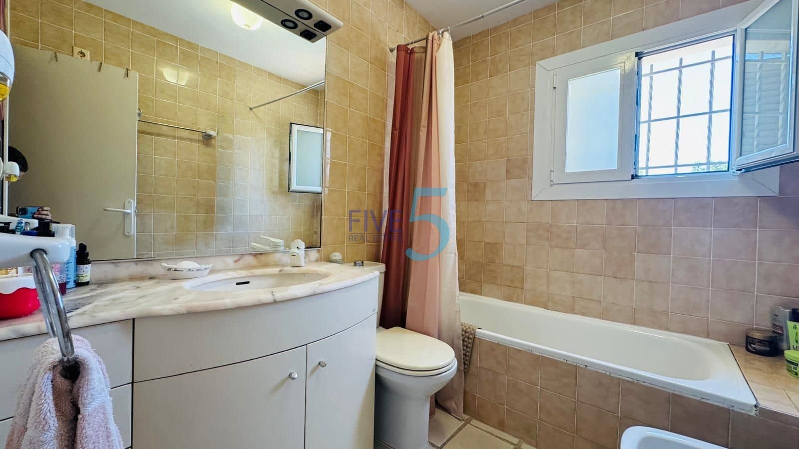 3 bedroom Townhouse for sale in Cabo Roig with pool garage - € 284,000 (Ref: 10048470)