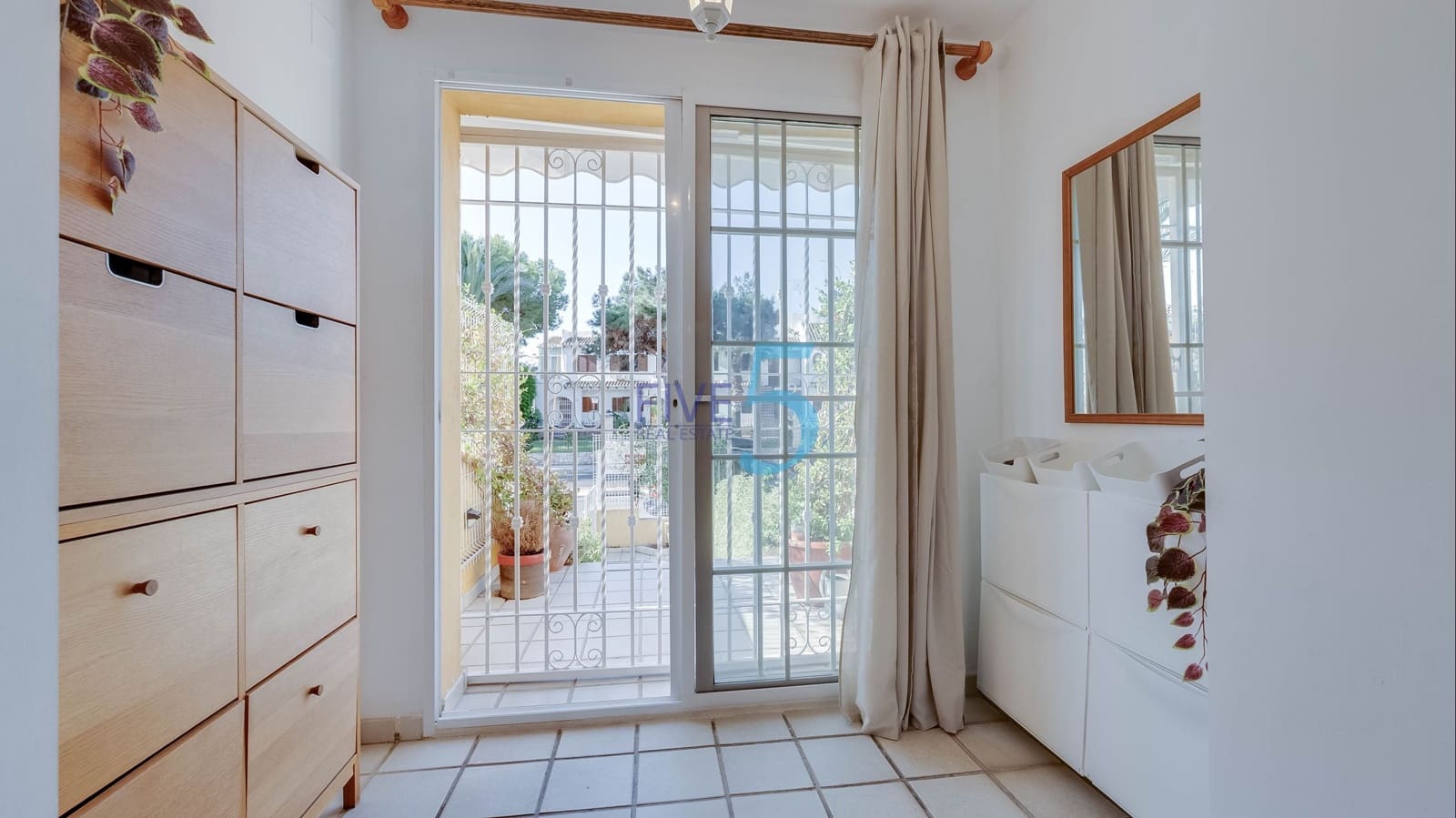 3 sypialnia Dom na sprzedaż w Cabo Roig z basenem garażem - 270 000 € (Ref: 10048470)