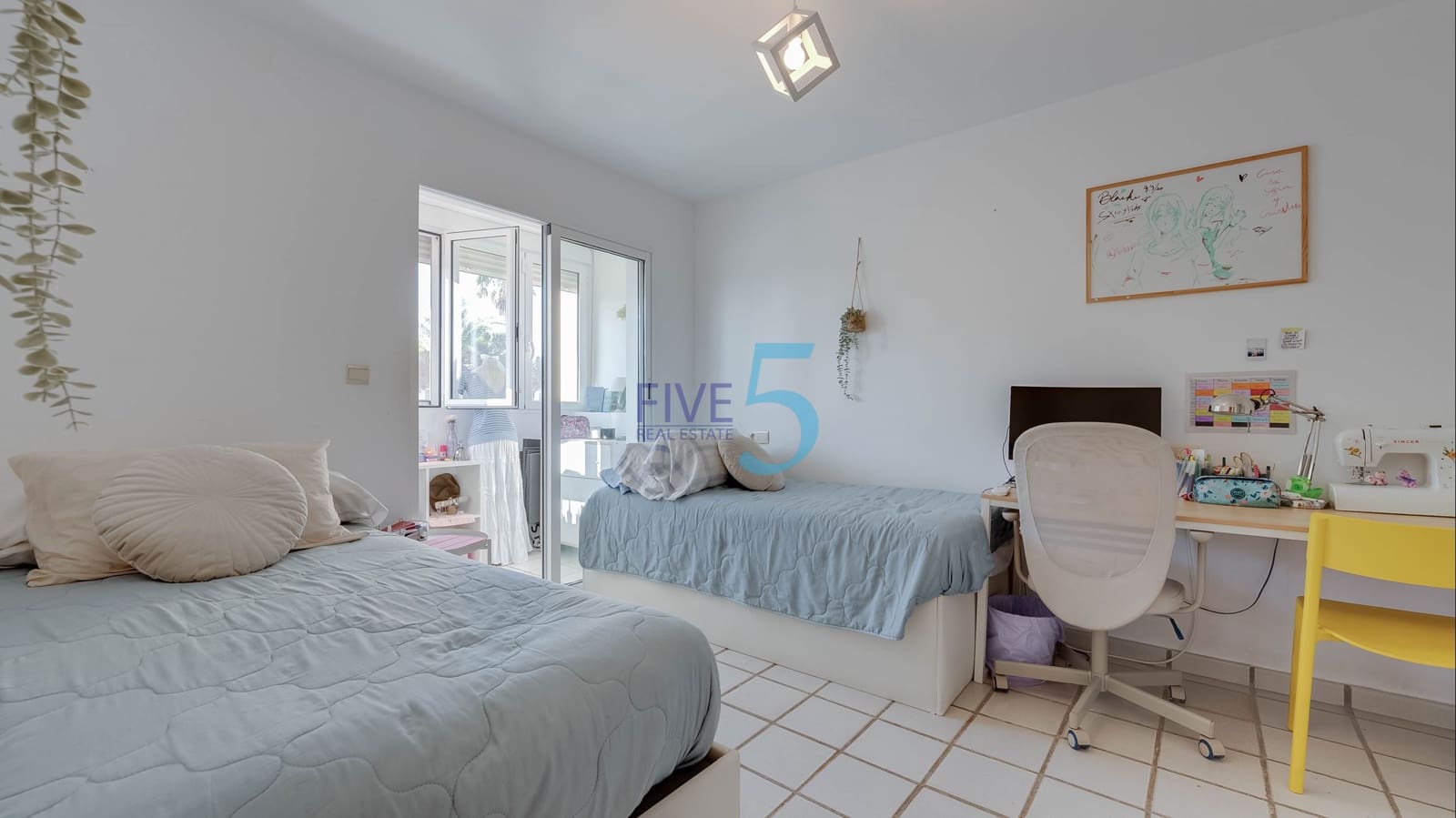 3 sypialnia Dom na sprzedaż w Cabo Roig z basenem garażem - 270 000 € (Ref: 10048470)