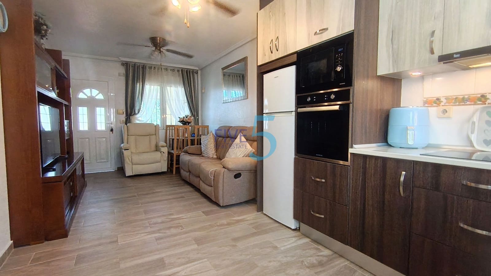 2 makuuhuone Paritalo myytävänä paikassa Daya Nueva - 160 000 € (Ref: 10048471)
