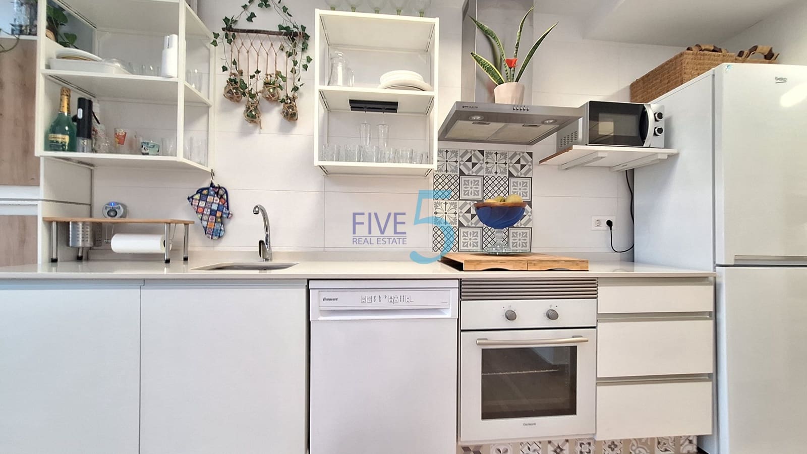 3 chambre Villa/Maison à vendre à Alicante ville avec piscine garage - 330 000 € (Ref: 10049794)