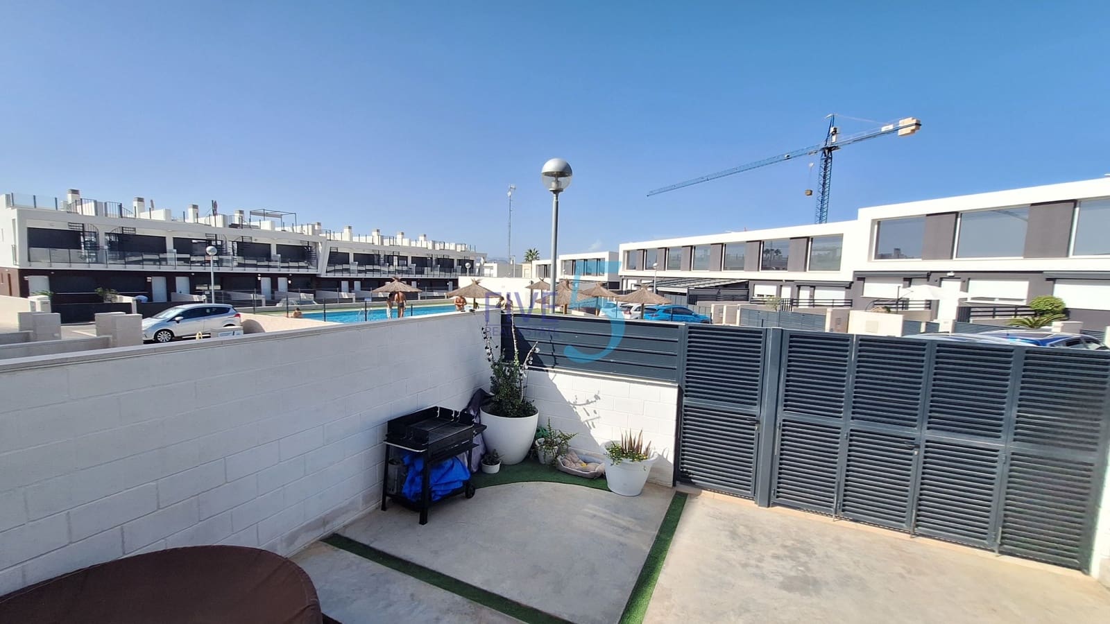 3 chambre Villa/Maison à vendre à Alicante ville avec piscine garage - 330 000 € (Ref: 10049794)