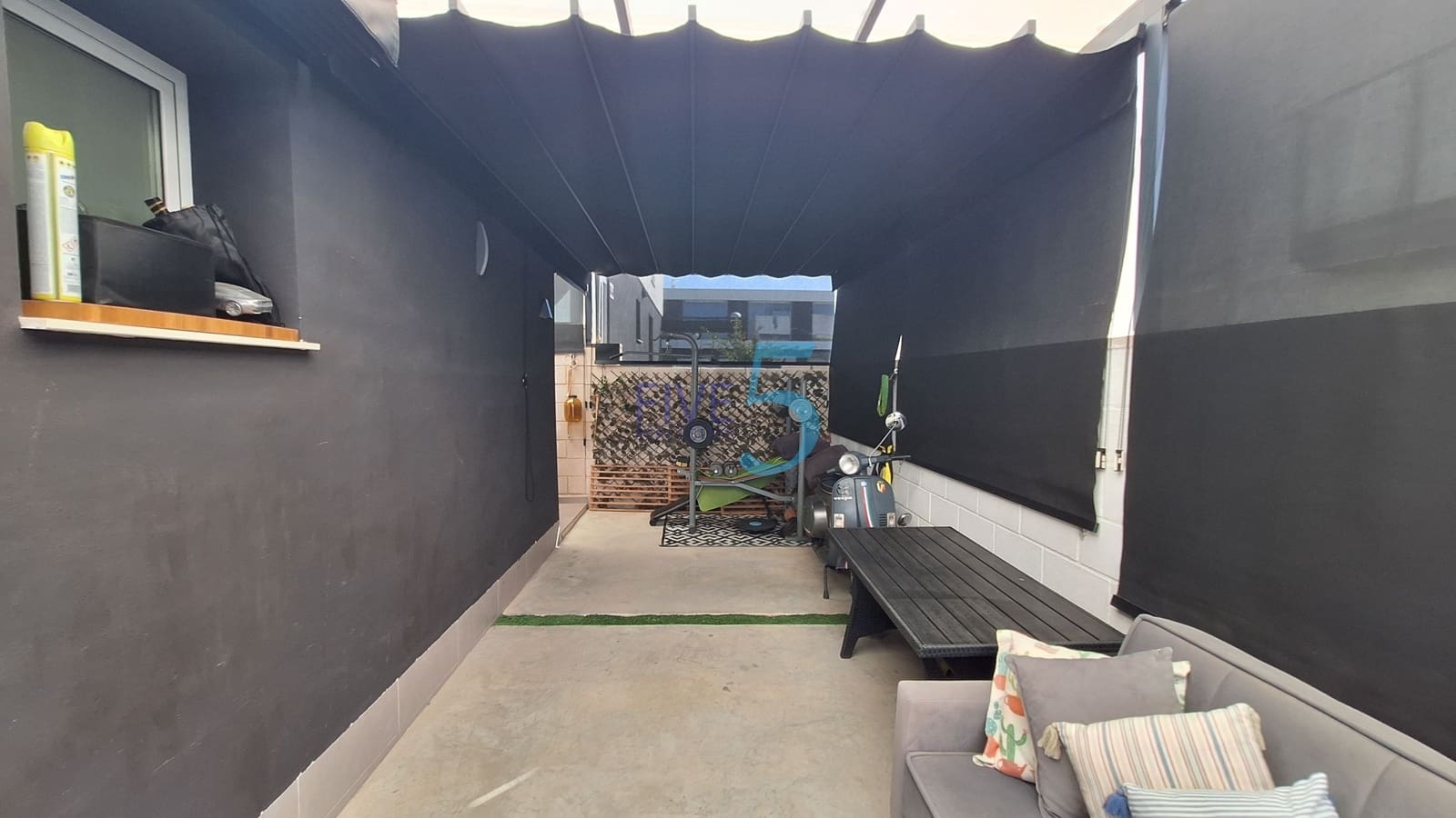 3 chambre Villa/Maison à vendre à Alicante ville avec piscine garage - 330 000 € (Ref: 10049794)