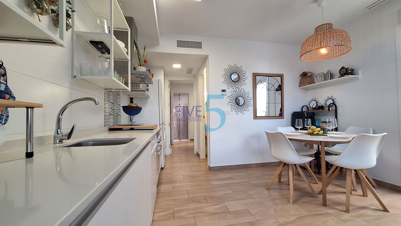 3 chambre Villa/Maison à vendre à Alicante ville avec piscine garage - 330 000 € (Ref: 10049794)
