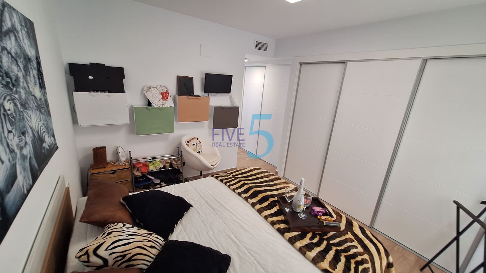 3 chambre Villa/Maison à vendre à Alicante ville avec piscine garage - 330 000 € (Ref: 10049794)