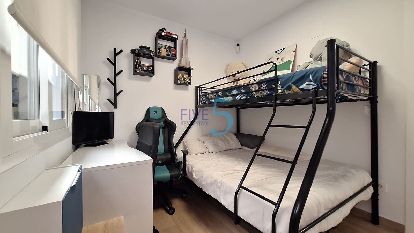 3 chambre Villa/Maison à vendre à Alicante ville avec piscine garage - 330 000 € (Ref: 10049794)