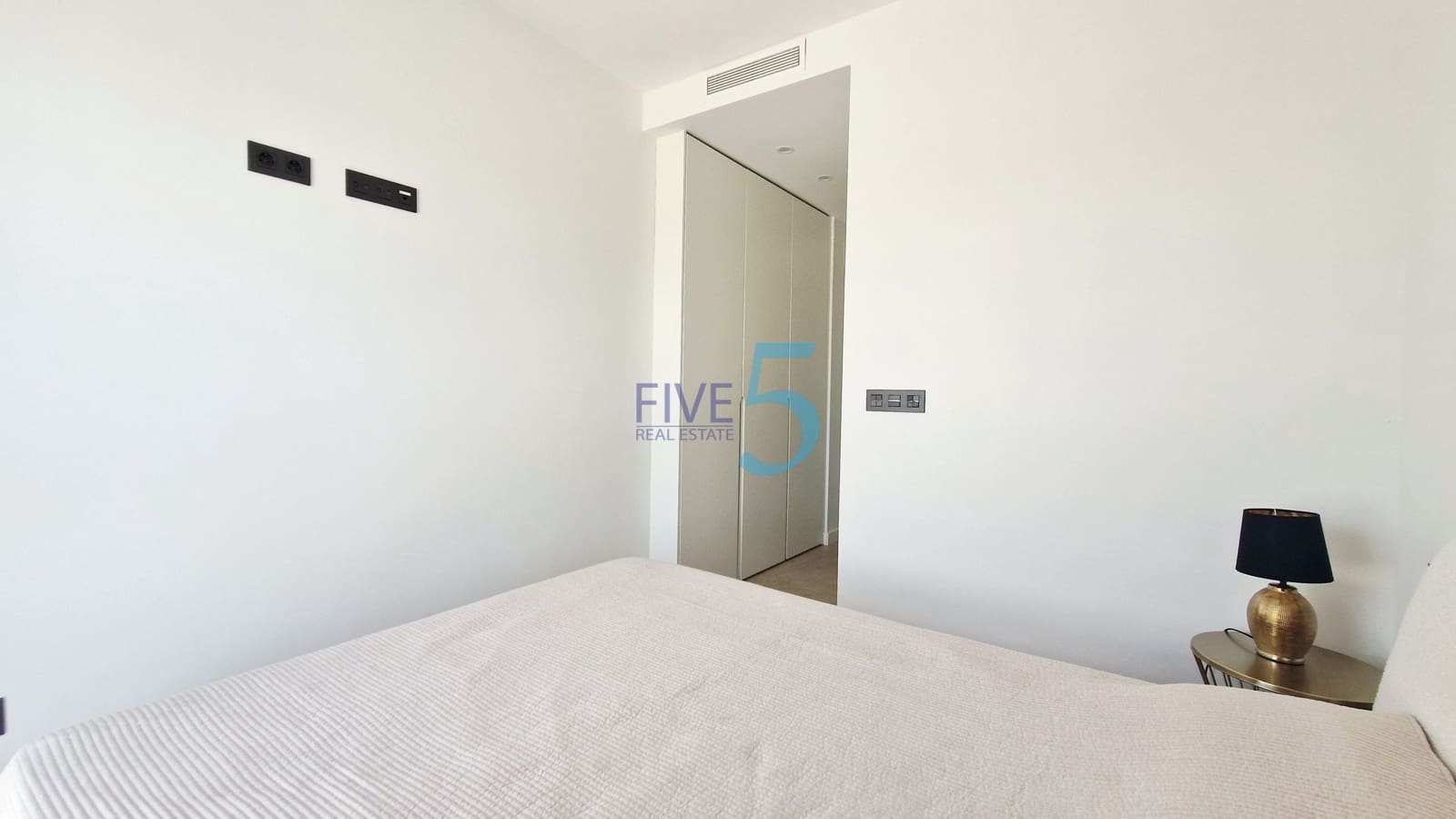 2 soveværelse Lejlighed til salg i Torre-Pacheco med swimmingpool garage - € 285.000 (Ref: 10049795)