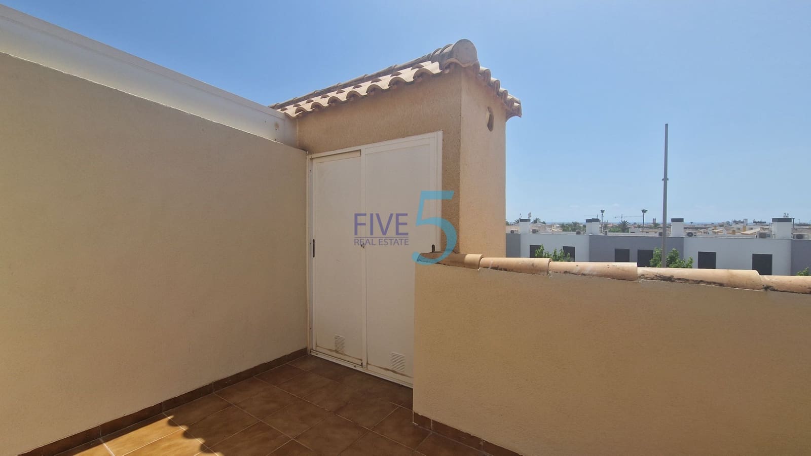 3 quarto Casa em Banda para venda em Torre de la Horadada com piscina garagem - 229 000 € (Ref: 10052023)