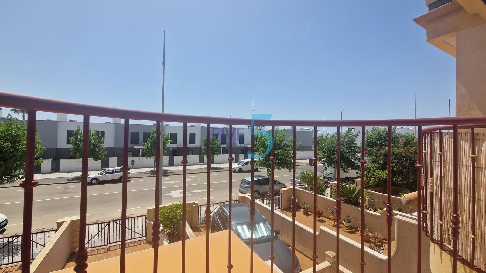 3 quarto Casa em Banda para venda em Torre de la Horadada com piscina garagem - 229 000 € (Ref: 10052023)