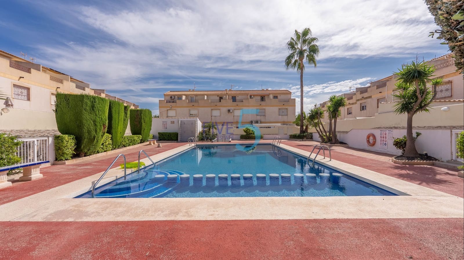 3 bedroom Townhouse for sale in Torre de la Horadada with pool garage - € 229,000 (Ref: 10052023)