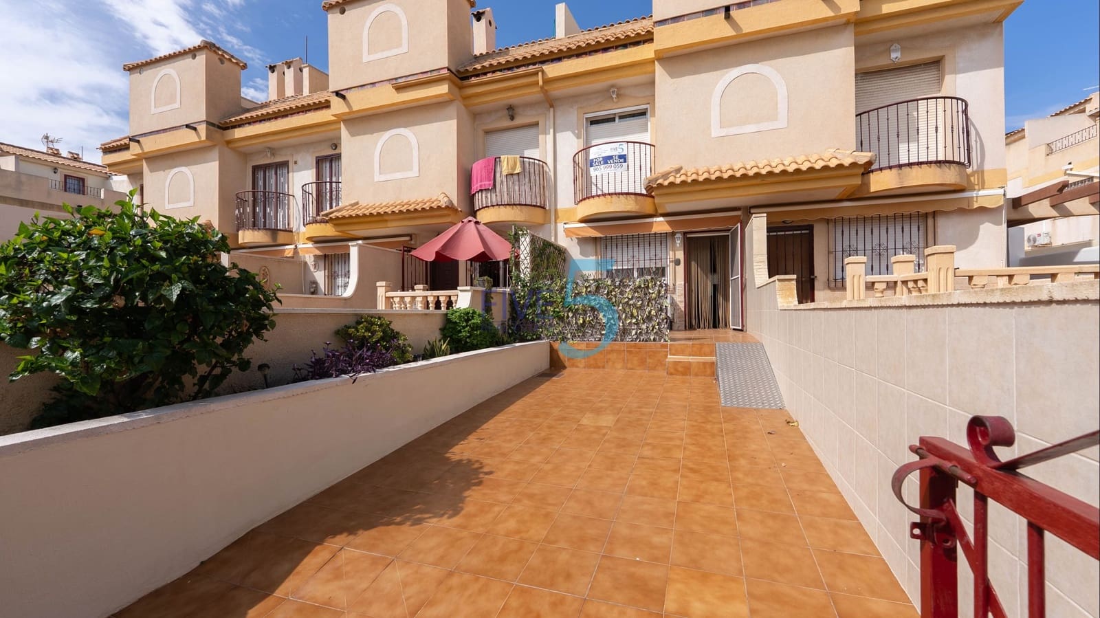 3 bedroom Townhouse for sale in Torre de la Horadada with pool garage - € 229,000 (Ref: 10052023)