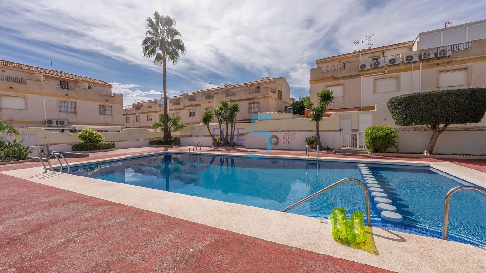 3 bedroom Townhouse for sale in Torre de la Horadada with pool garage - € 229,000 (Ref: 10052023)