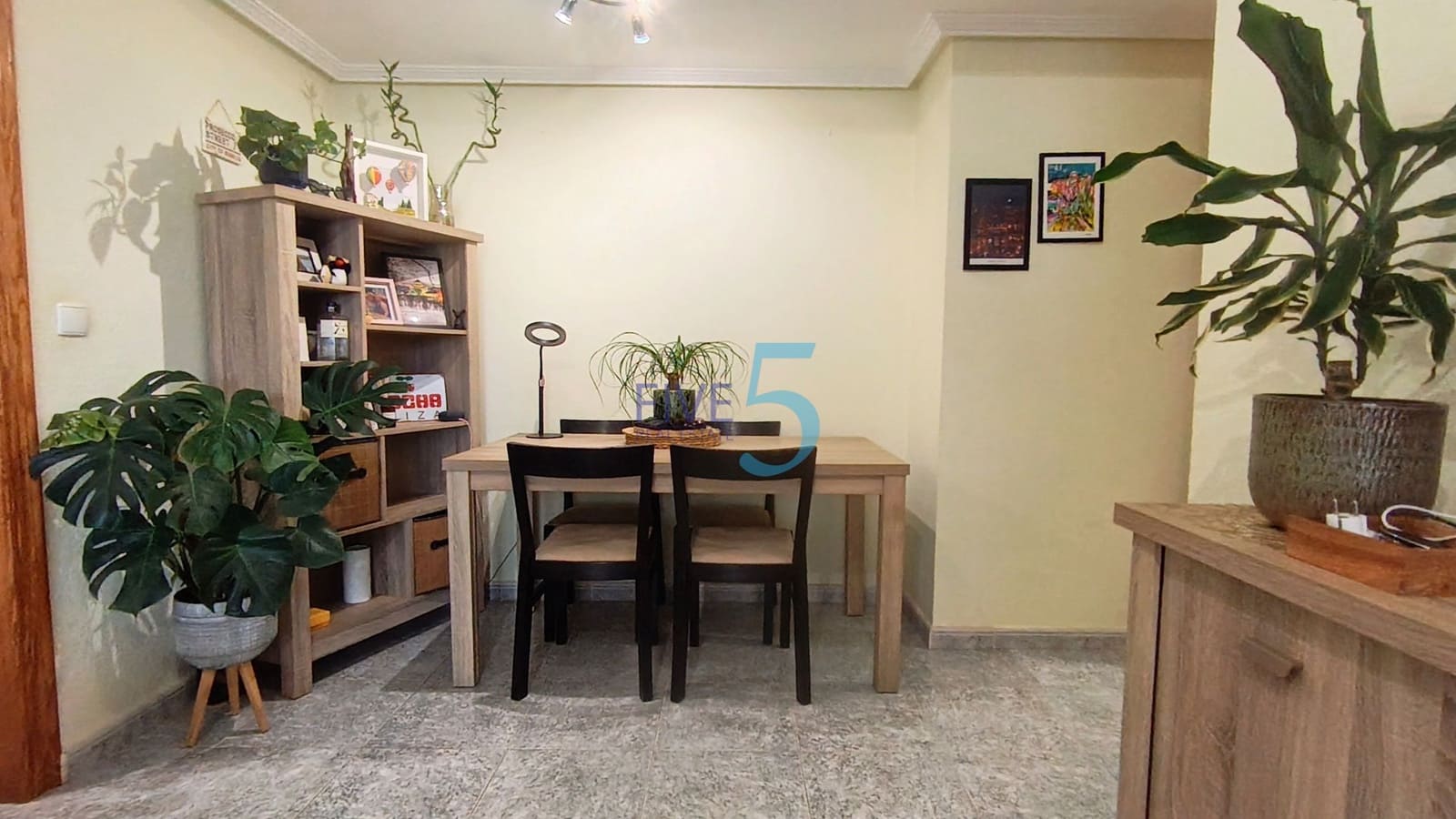 2 chambre Appartement à vendre à Guardamar del Segura avec piscine garage - 165 000 € (Ref: 10052129)