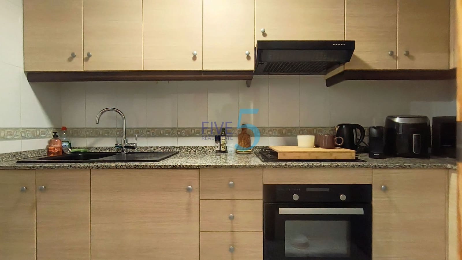 2 chambre Appartement à vendre à Guardamar del Segura avec piscine garage - 165 000 € (Ref: 10052129)