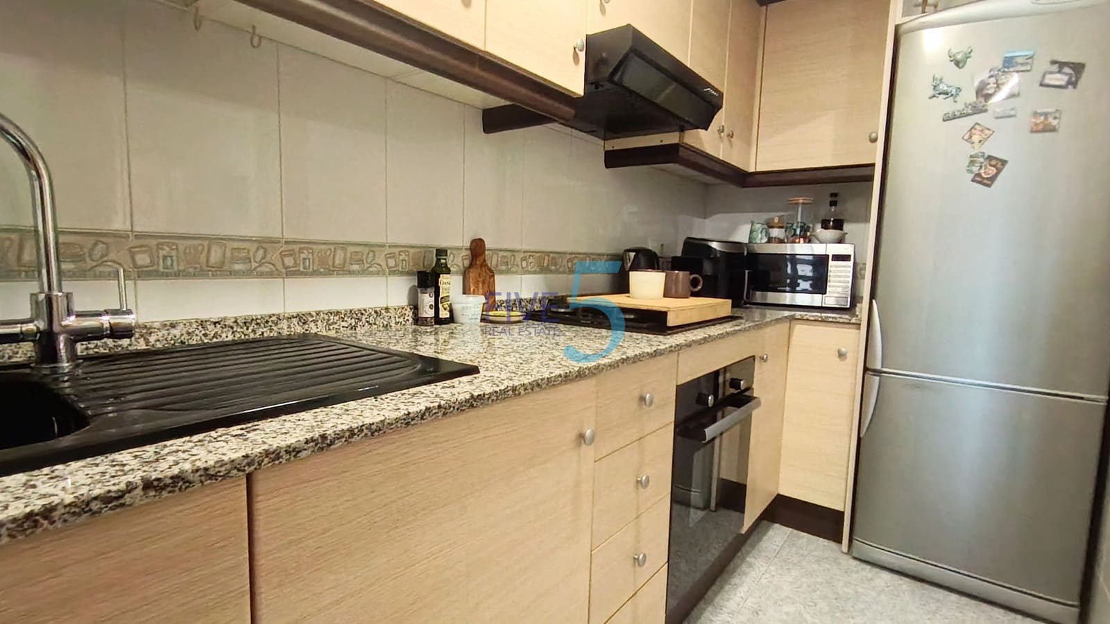 2 chambre Appartement à vendre à Guardamar del Segura avec piscine garage - 165 000 € (Ref: 10052129)