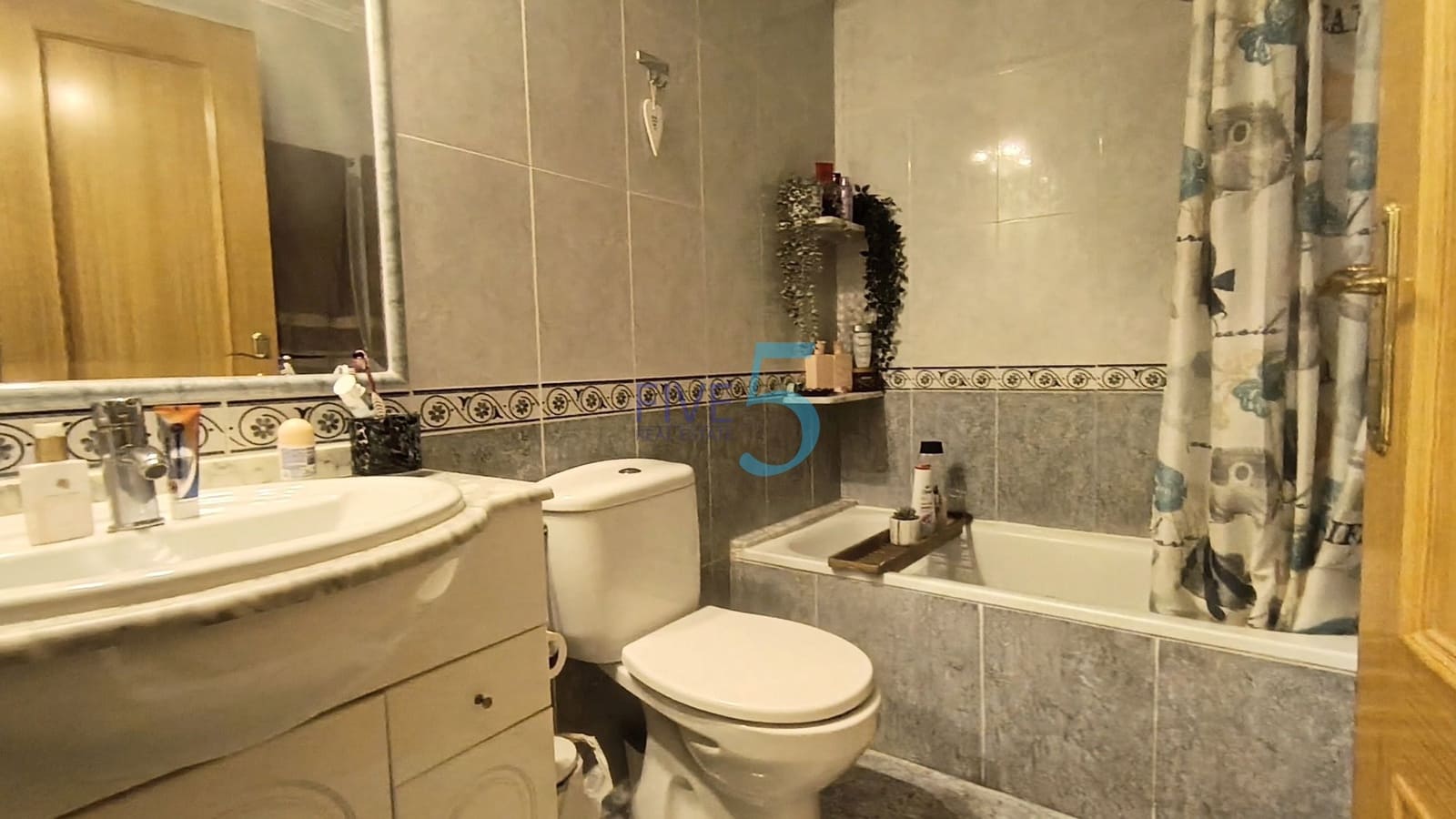 2 chambre Appartement à vendre à Guardamar del Segura avec piscine garage - 165 000 € (Ref: 10052129)
