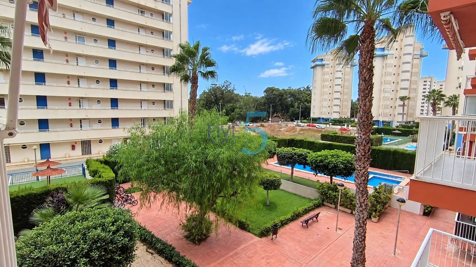 2 chambre Appartement à vendre à Guardamar del Segura avec piscine garage - 165 000 € (Ref: 10052129)