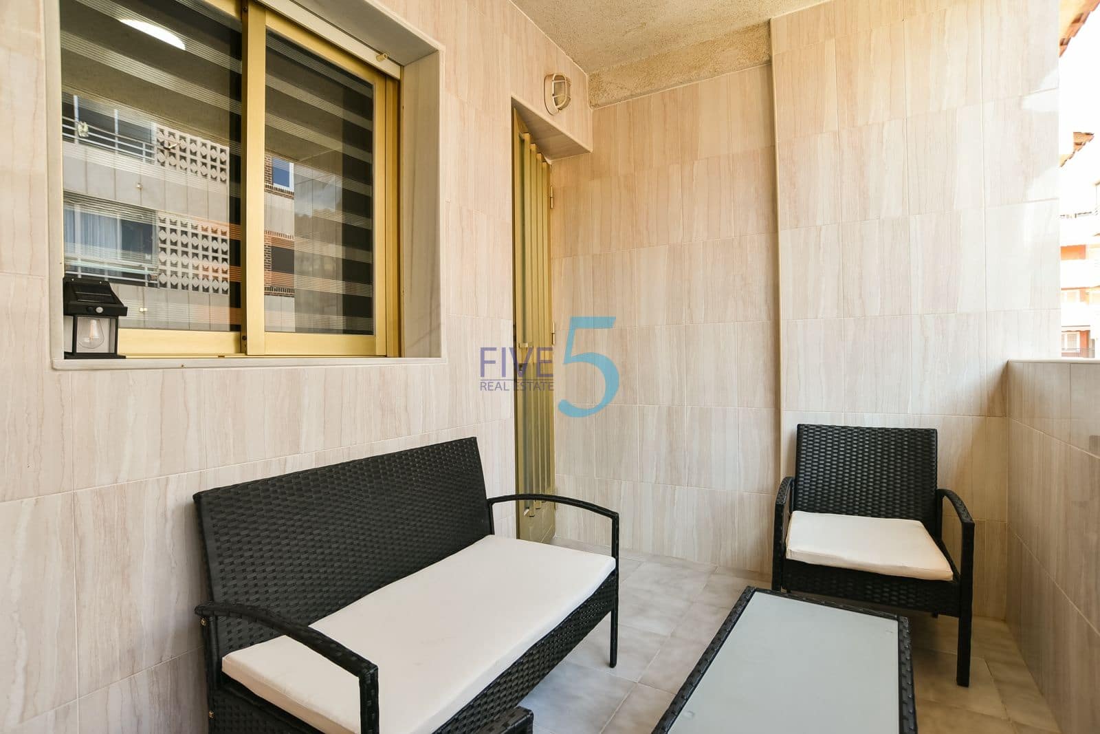 2 sovrum Lägenhet till salu i Torrevieja med garage - 149 000 € (Ref: 10054336)