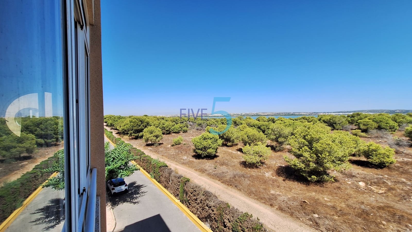 3 soveværelse Lejlighed til salg i Torrevieja med swimmingpool garage - € 149.000 (Ref: 10055771)