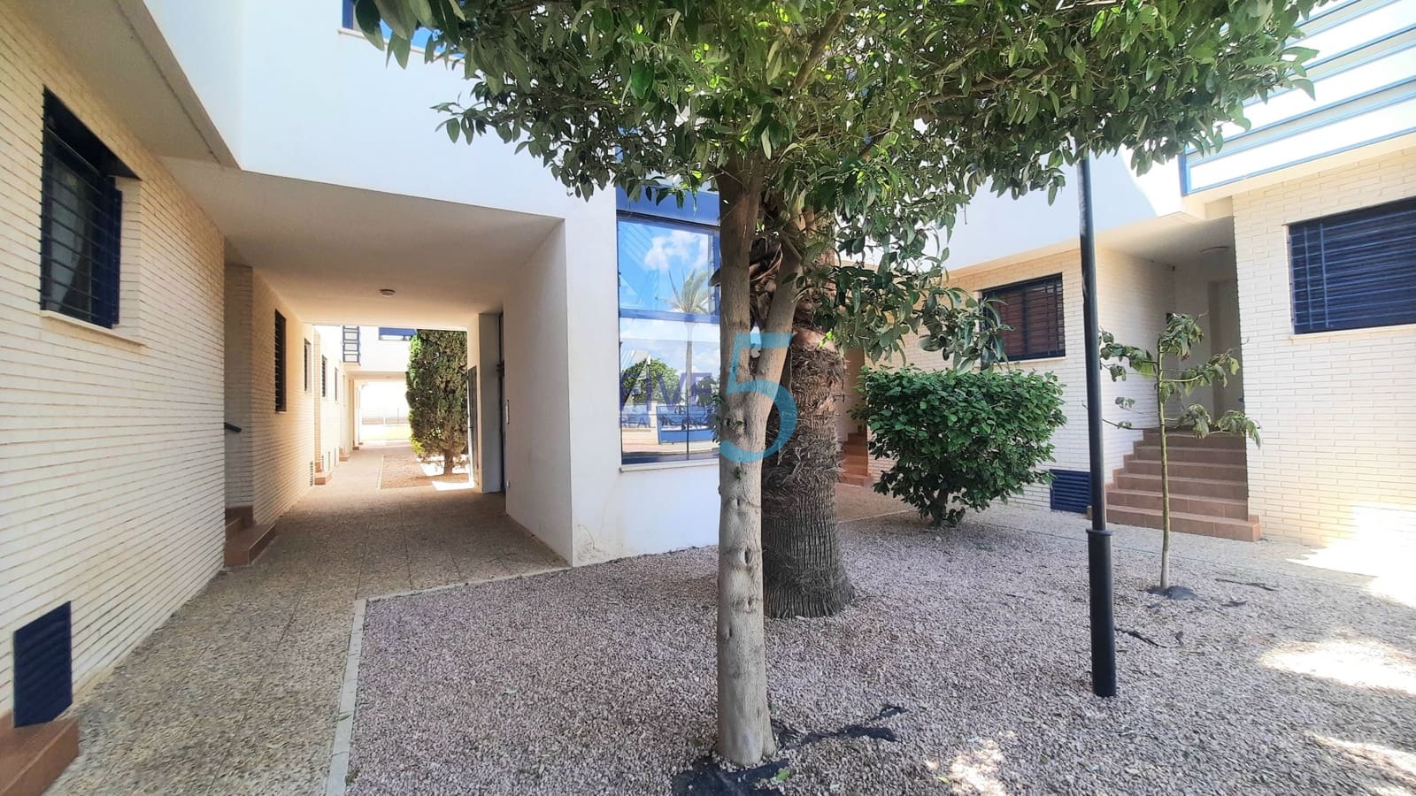 3 makuuhuone Huoneisto myytävänä paikassa San Cayetano mukana uima-altaan - 155 000 € (Ref: 10057269)