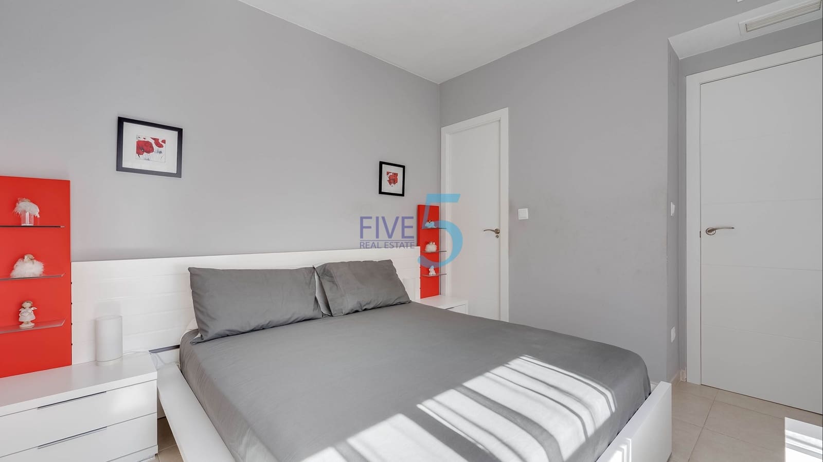 3 bedroom Apartment for sale in San Cayetano with pool - € 155,000 (Ref: 10057269)