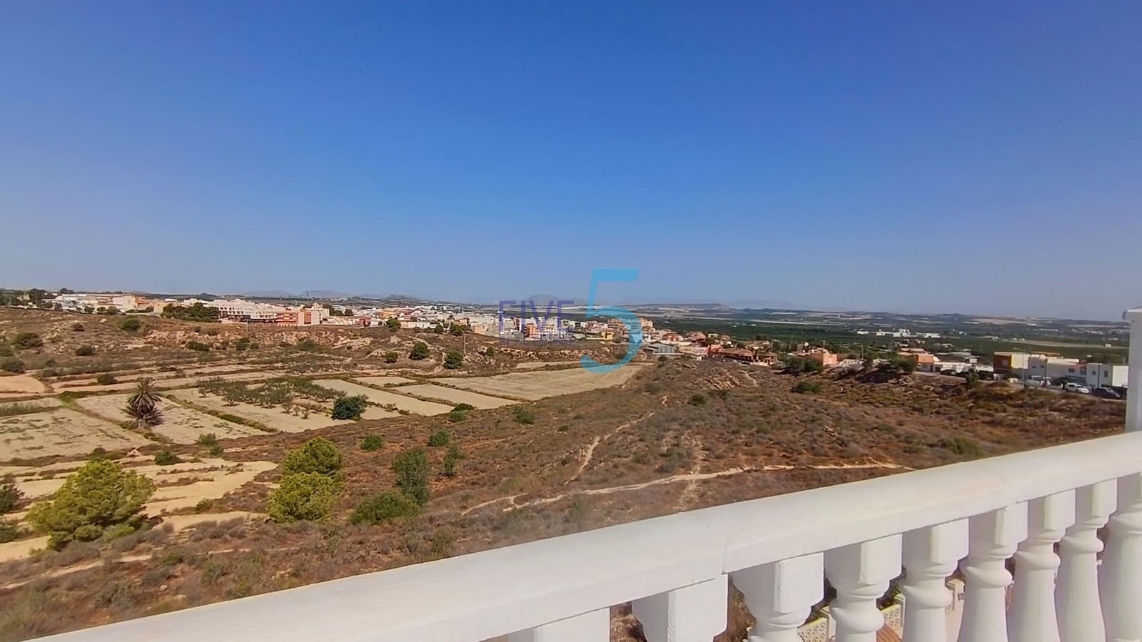 5 chambre Villa/Maison à vendre à San Miguel de Salinas avec piscine garage - 249 995 € (Ref: 10057809)