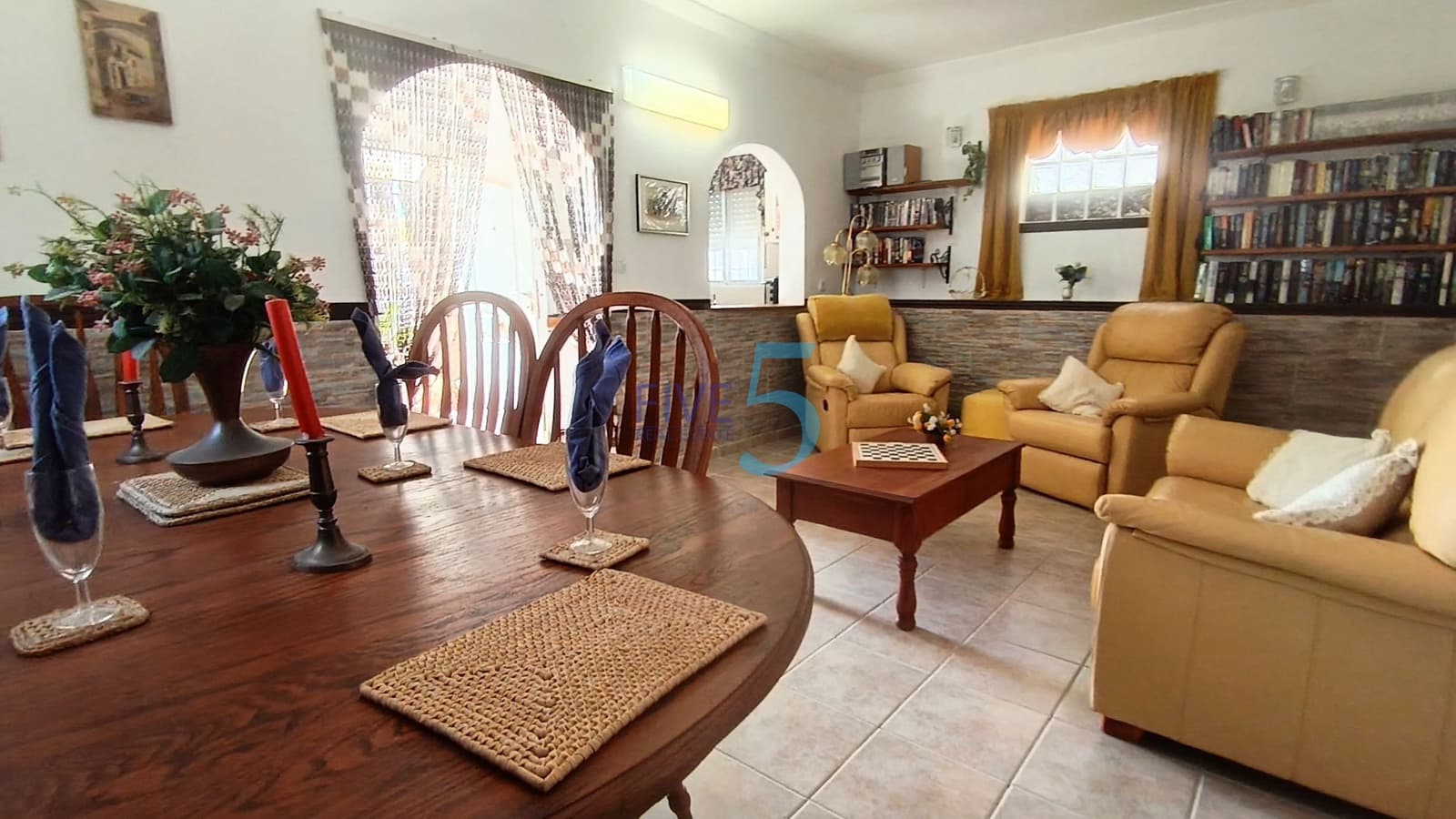 5 chambre Villa/Maison à vendre à San Miguel de Salinas avec piscine garage - 249 995 € (Ref: 10057809)