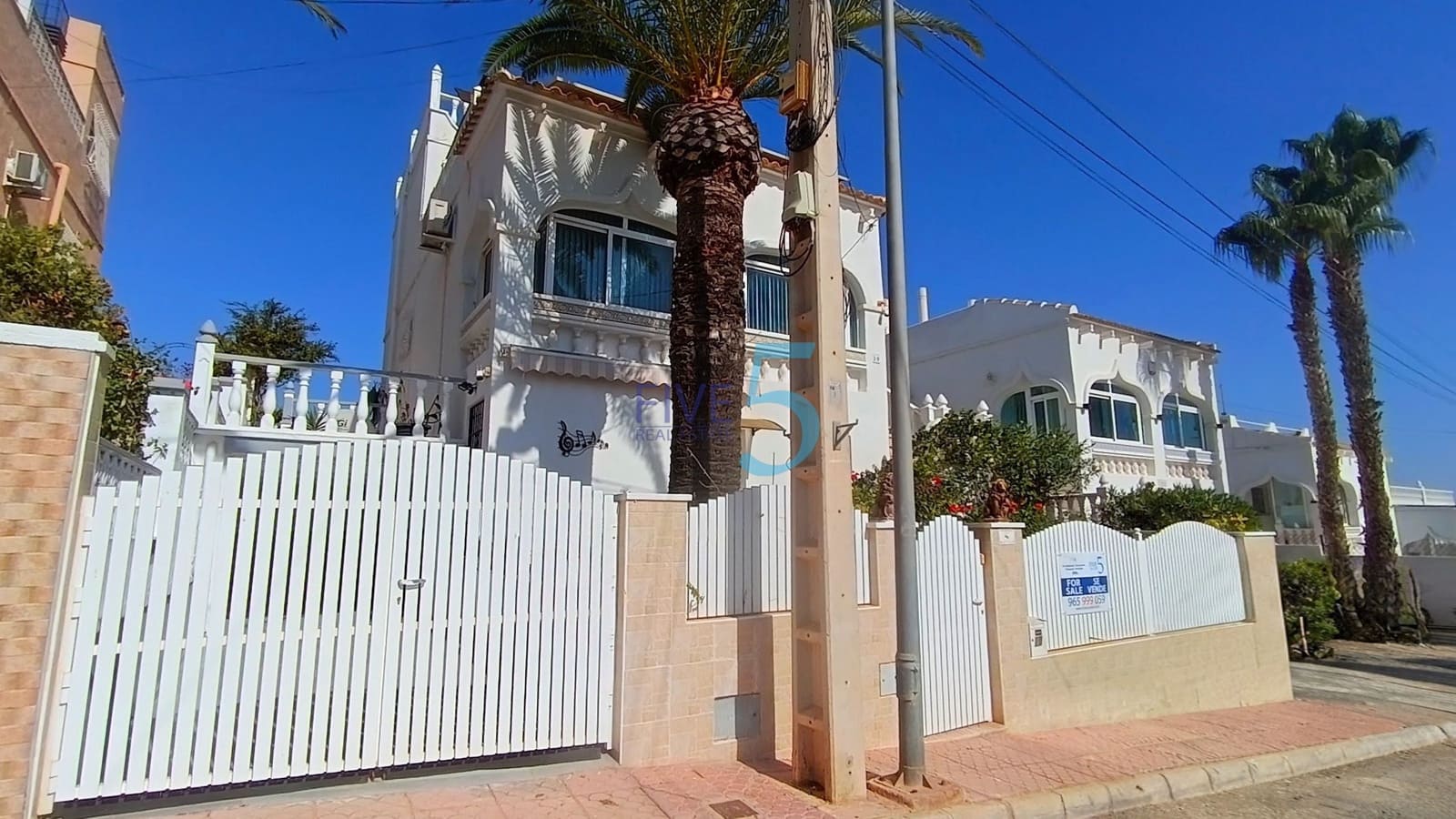 5 chambre Villa/Maison à vendre à San Miguel de Salinas avec piscine garage - 249 995 € (Ref: 10057809)