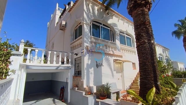 5 chambre Villa/Maison à vendre à San Miguel de Salinas avec piscine garage - 249 995 € (Ref: 10057809)