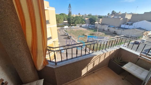 Apartamento de 3 habitaciones en Almoradí en venta - 138.000 € (Ref: 10057810)
