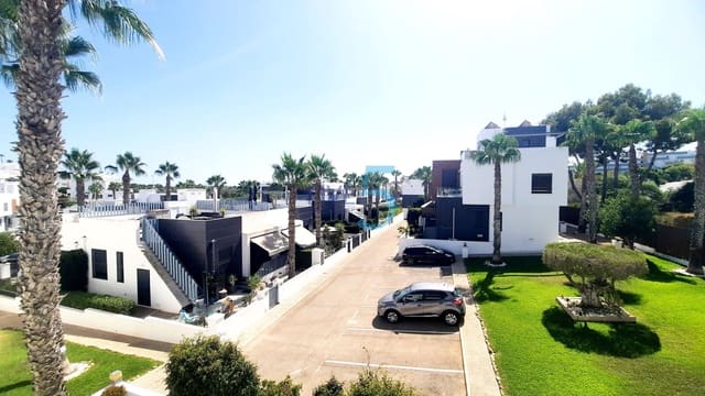 3 chambre Appartement à vendre à Villamartin, Orihuela avec piscine garage - 295 000 € (Ref: 10057811)