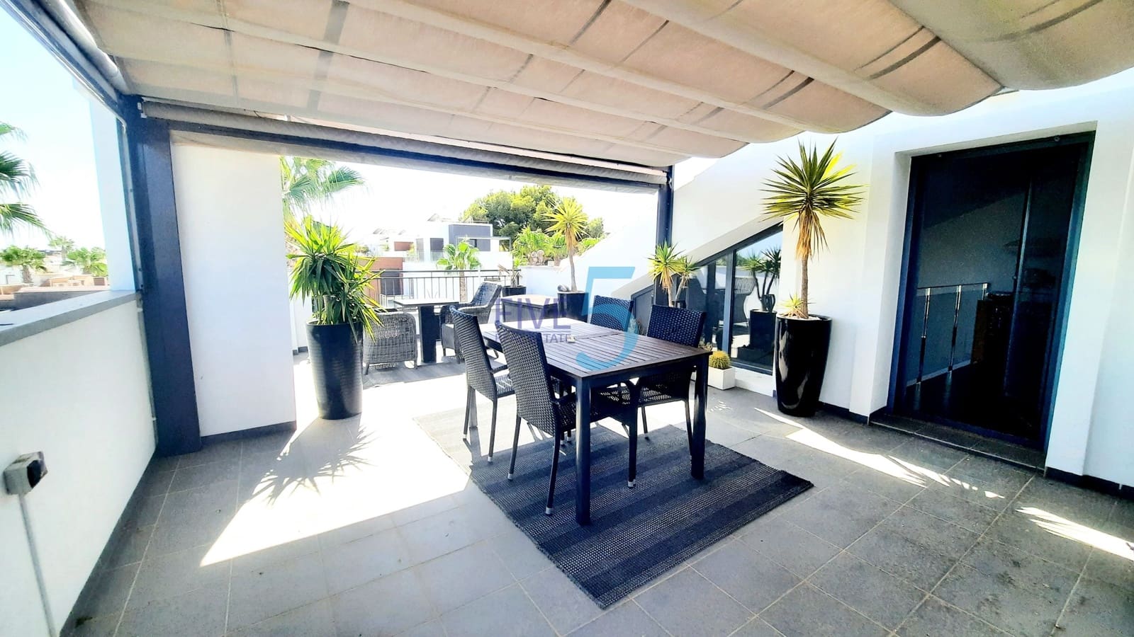 3 chambre Appartement à vendre à Villamartin avec piscine garage - 295 000 € (Ref: 10057811)