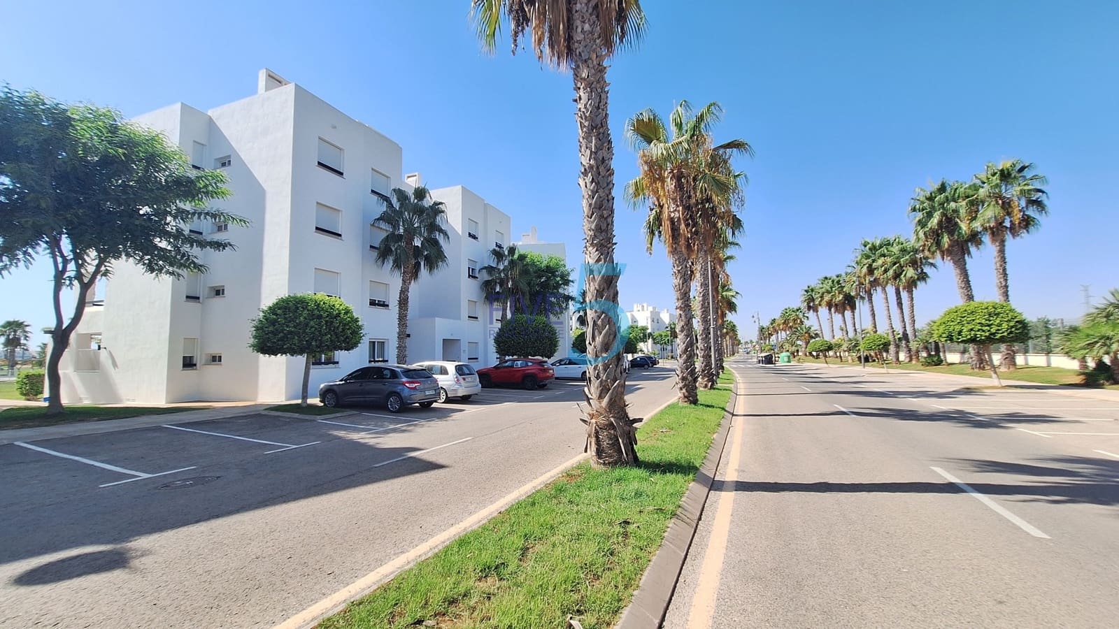 Apartamento de 2 habitaciones en Terrazas de la Torre en venta con piscina garaje - 159.000 € (Ref: 10060785)