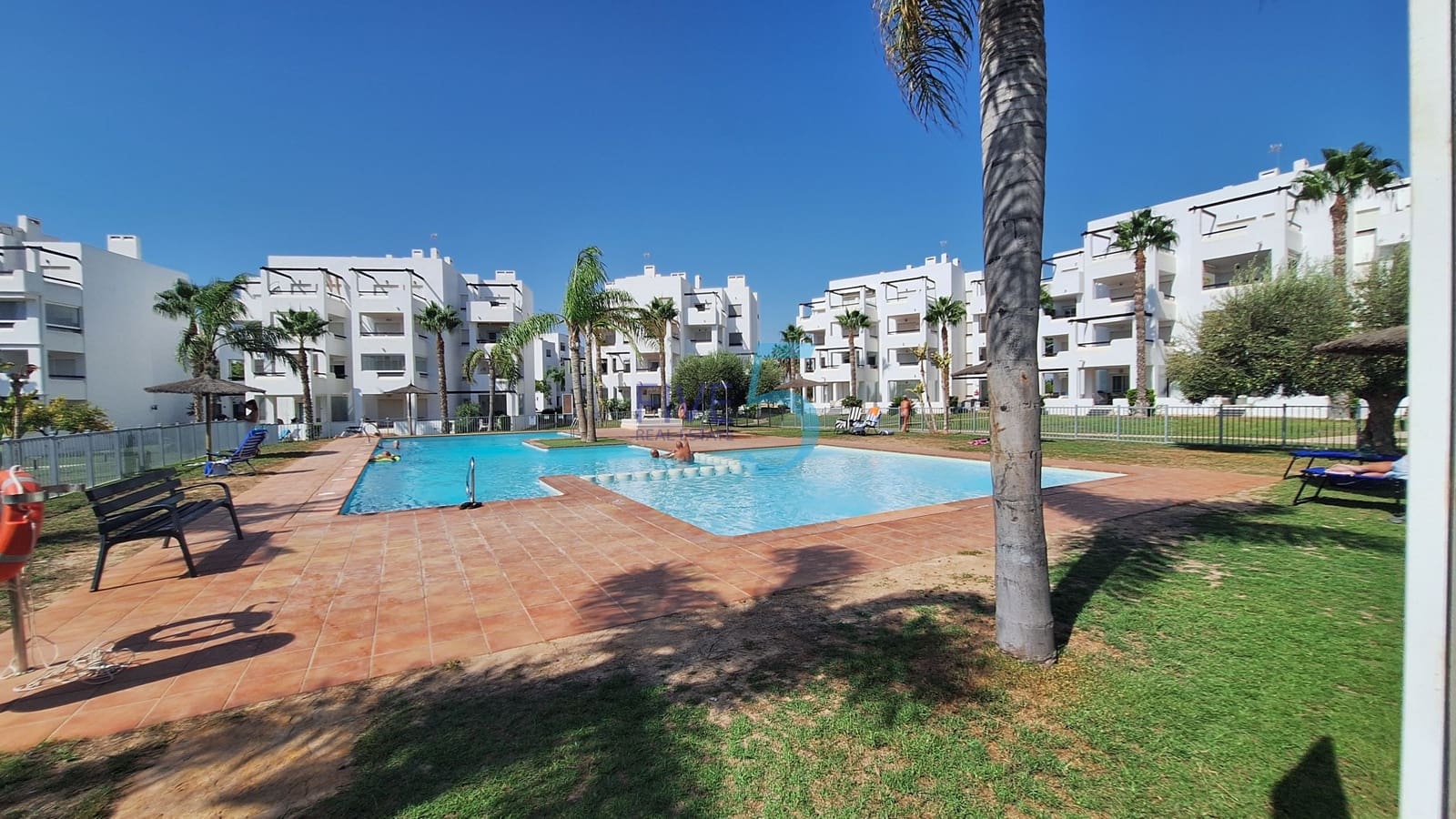 Apartamento de 2 habitaciones en Terrazas de la Torre en venta con piscina garaje - 159.000 € (Ref: 10060785)