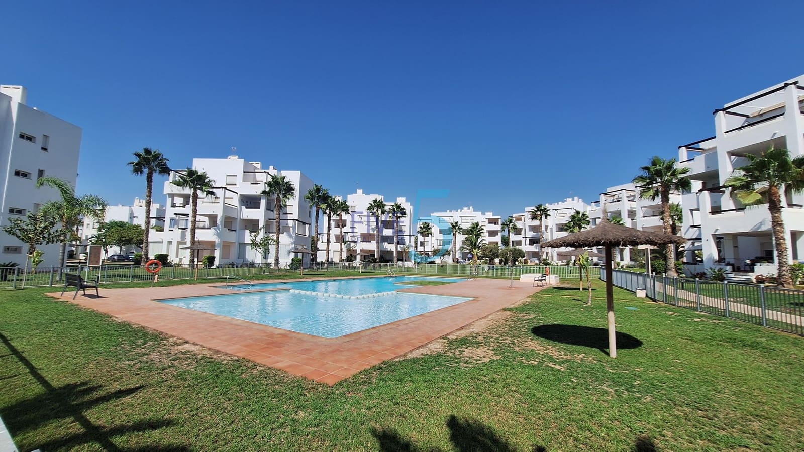 Apartamento de 2 habitaciones en Terrazas de la Torre en venta con piscina garaje - 159.000 € (Ref: 10060785)